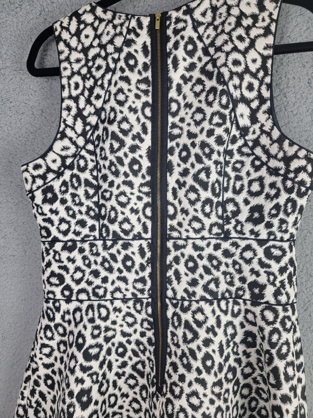 Banana Republic Womens Dress 8 Black White Leopard Print Fit Flare Sleeveless - Picture 5 of 16
